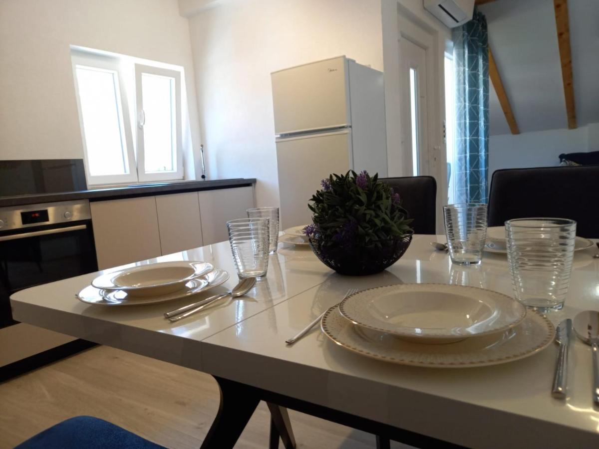 Seaview Suites Ondina Komiža Екстериор снимка