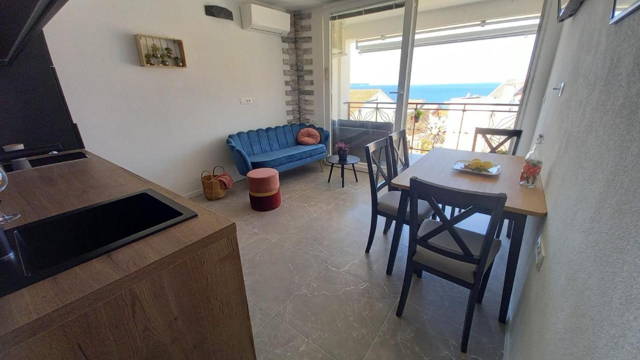 Seaview Suites Ondina Komiža Екстериор снимка
